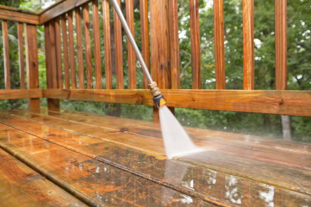 Best Pressure Washing Siding  in Algonquin, MD